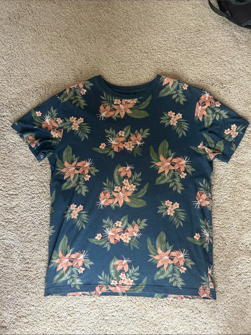 Aeropostale Navy Floral Short Sleeve Tee